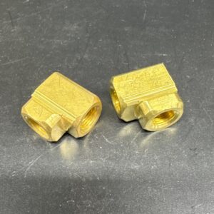 ADAPTEUR COUDE 90 DEG F/F NPT 1/8