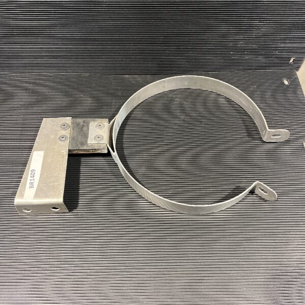 BRACKET MUFFLER / SILENCIEUX 11 PO (FREIGHT)
