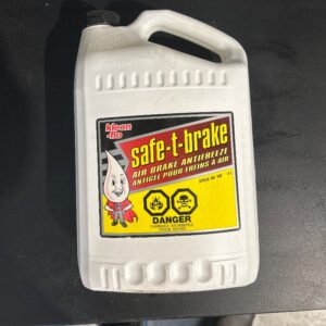 BRAKE FLUID / FLUIDE POUR FREINS