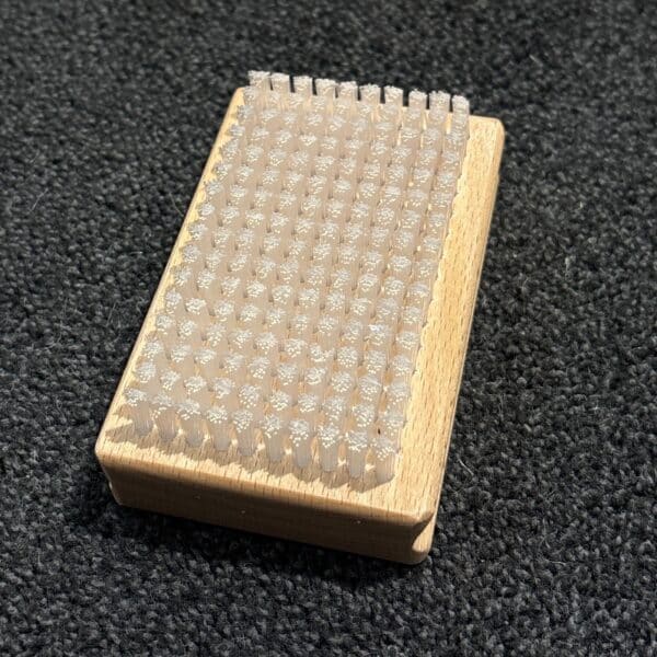 BROSSE STAGE CRIN DE CHEVAL