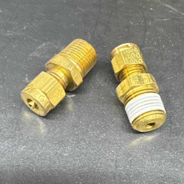 CONNECTEUR TRANSMISSION FULLER