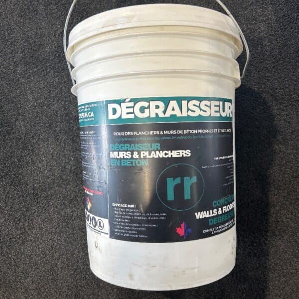 DEGRAISSEUR R.R 20 LITRES