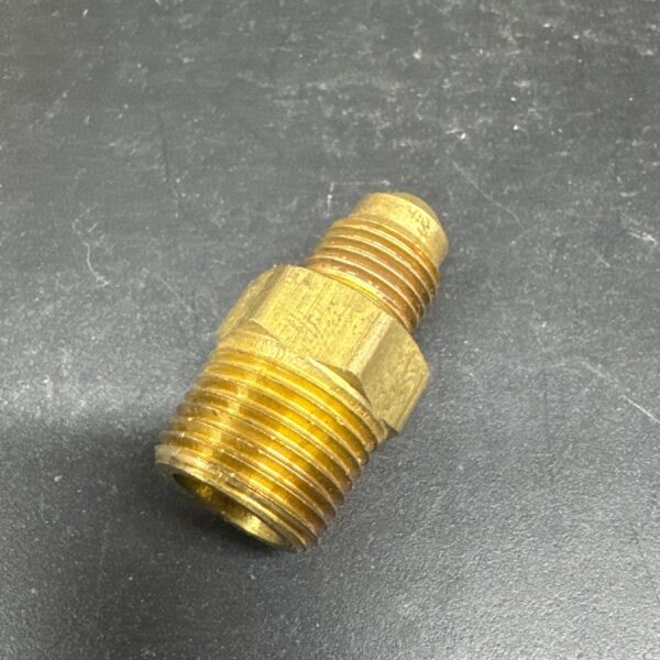 FLARE CONNECTOR