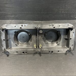 HOUSING HEADLAMP AVEC SPRINGS KENWORTH