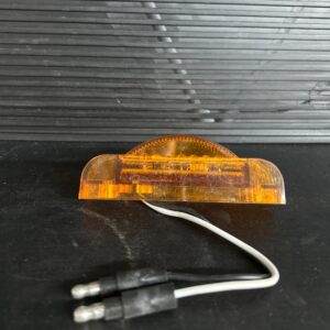 LUMIERE LED GABARIT SCELLE 7 DIODES AMBRE 3/4X4