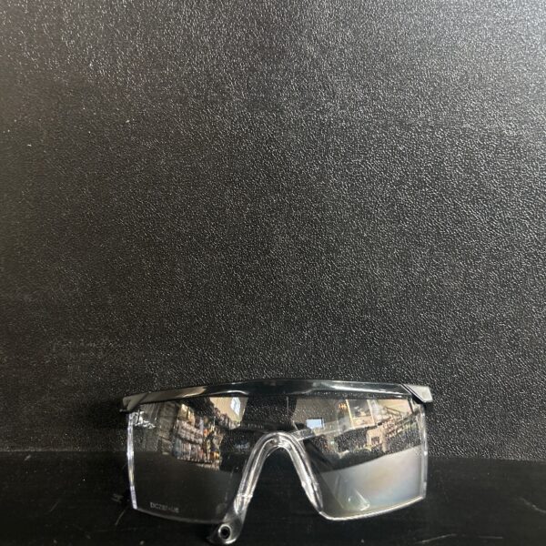 LUNETTES CLAIRES COTES FERMES ANTI-EGRATIGNURES