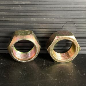 NUT DE STUD DE ROUE / NOIX DE STUD DROIT