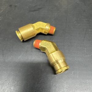 QUICK CONNECT AIR BRAKE 45 ELBOW DOT 3/8T X 1/8 MP