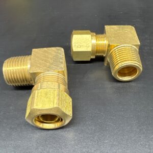 RACCORD 90 X 5/8 T X 1/2 MPT