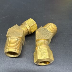 RACCORD AB 45 DEGRES, 1/2 T 1/2 MPT