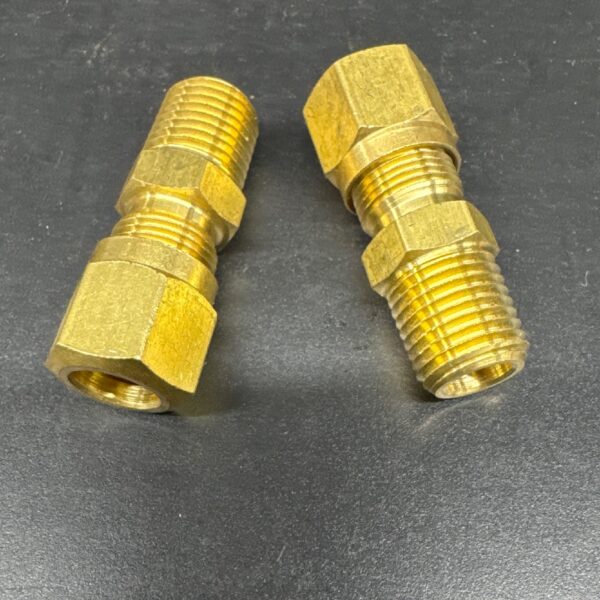 RACCORD AB CONNECTEUR 3/8 T 1/4 MPT