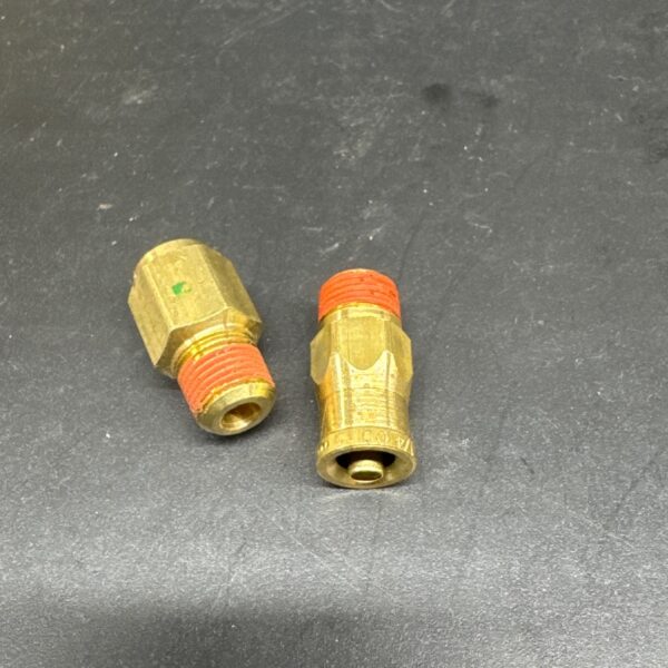 RACCORD DOT 1/4 T X 1/8 MPT