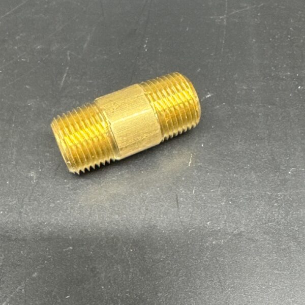RACCORD UNION MAL M-NPT 3/8 LONG 1 1/2