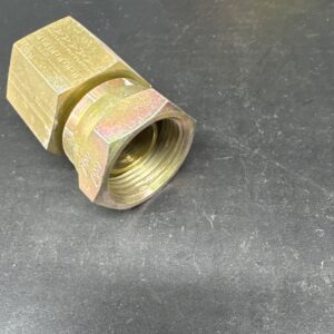 SWIVEL ADAPTER STEEL
