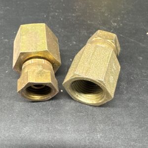 SWIVEL ADAPTER STEEL