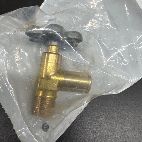 ANGLE VALVE 5/8 HBARBX 3/8 MPT