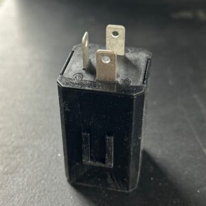 RELAY/BOCAUX FLASHER 12V 3 PATTES ELECTRONIQUE