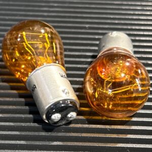 AMPOULE / BULB 1157 AMBRE 2 CONTACTS