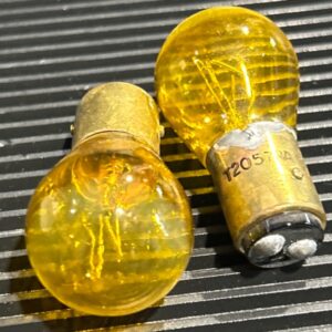 AMPOULE / BULB 2057 AMBRE 2 CONTACTS