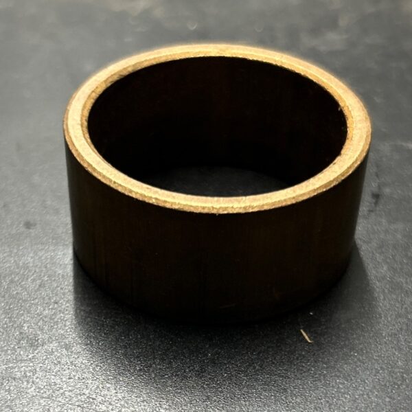BUSHING TRANSMISSION