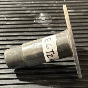 DOOR RETAINER