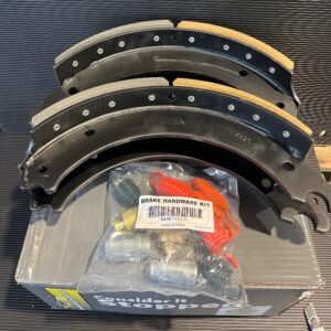 FREINS AVANT 4720Q (16-1/2 X 5)
