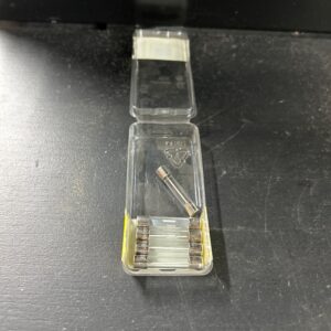 FUSE (5) (UNITE)