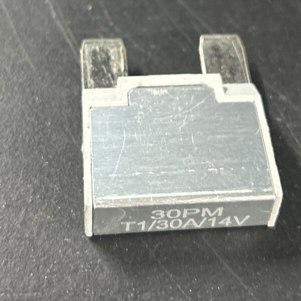 FUSIBLE DISJONTEUR / MAXI FUSES BREAKER 30A