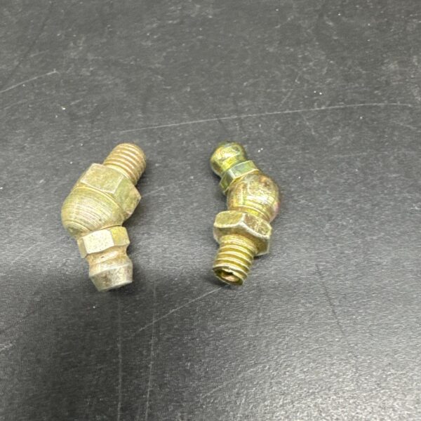 METRIC HYDRAULIC GREASE FITTING (UNITÉ)