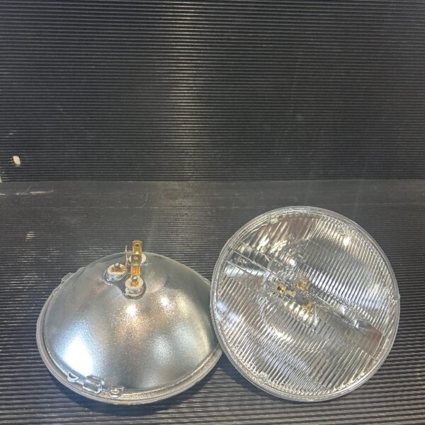 PHARE HALOGENE ROND 7 PO 65/35W 12V