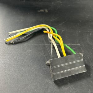 PIGTAIL/SOCKET VOLTAGE REG HARNESS FORD