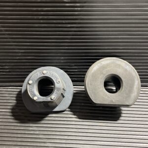 PIN FIFTHWHEEL HOLLAND POUR BUSHING