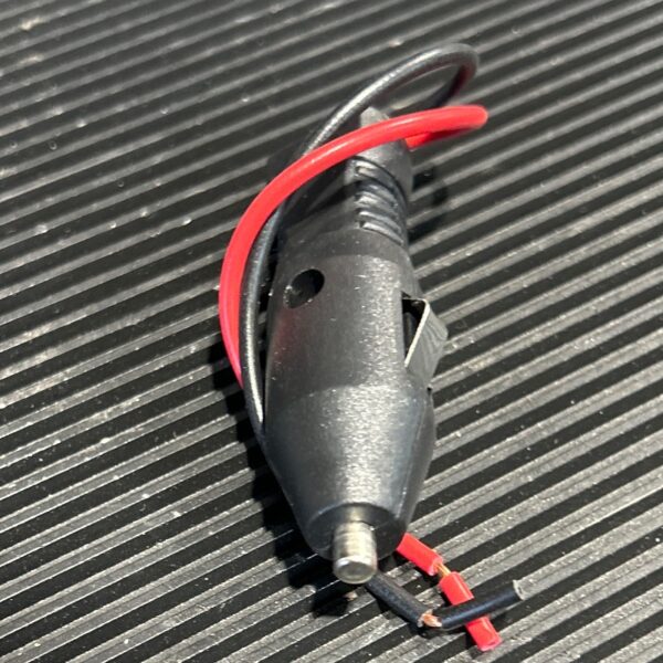 PRISE LIGHTER 12 VOLTS MALE 18GA