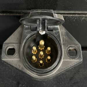 SOCKET SPLIT 7 WAY / PORTE 7 BRINS (FIL ARRIERE)