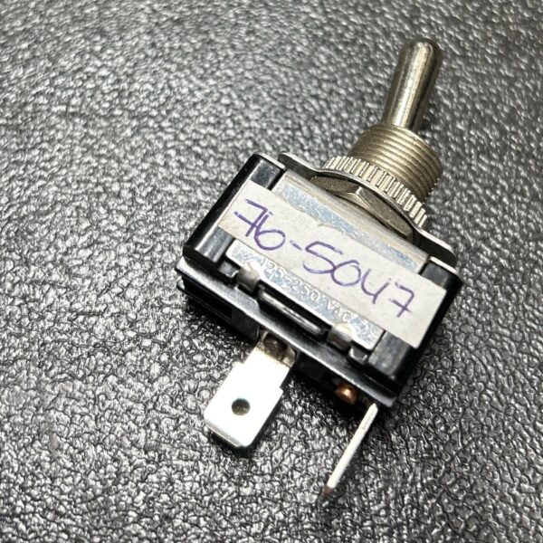 SWITCH ON / OFF 2 BLADES