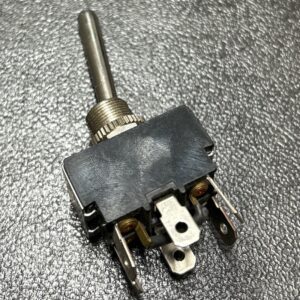 COMMUTATEUR/TOGGLE SWITCH ON-OFF-ON 6 BLADE