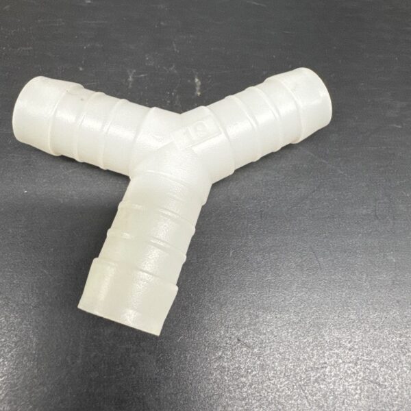 Y FITTING (5/8) PRESTONE CIRCULATION