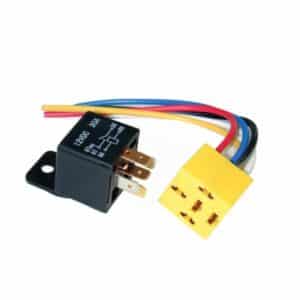 RELAY 5 PINS AVEC PRISE FEMELLE (SOCKET)