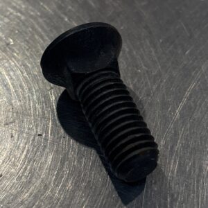 PLOW BOLT 1/2 X 1 1/2 GR8 FLAT HEAD ECROU DE LAMES