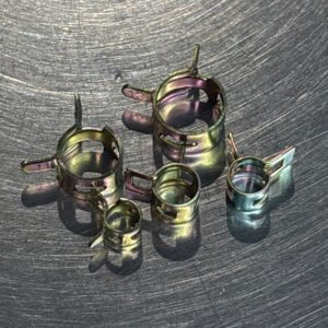 CLIP / COLLET HOSE CARBURANT / VACCUUM