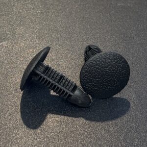 ATTACHE FINITION SAPIN GM