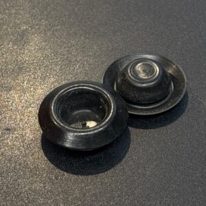 ATTACHE FINITION BOUCHON GRILLE GM